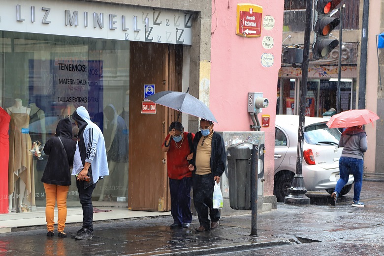  Anticipan lluvias intermitentes para el inicio de semana en Puebla
