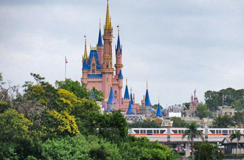  Ron DeSantis y su junta directiva quieren descartar las contrademandas de Disney