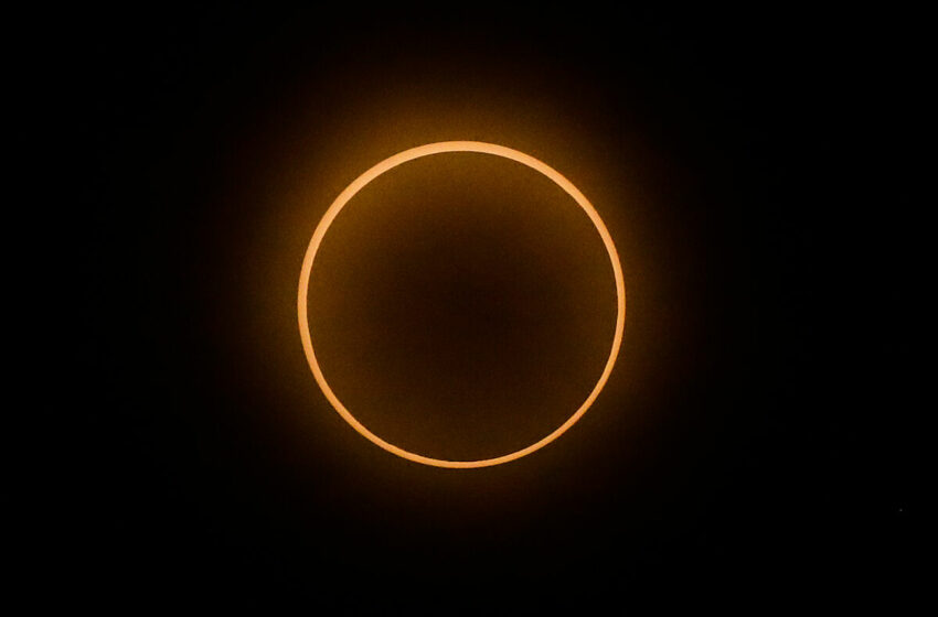  Así se ha visto el eclipse solar anular desde Estados Unidos y Latinoamérica