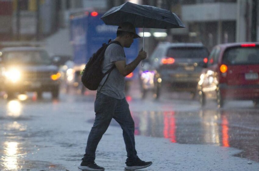  Depresión 19-E se acerca a Oaxaca y Chiapas: Se espera que evolucione a tormenta tropical