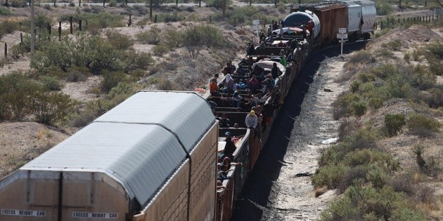  A México llegan hasta 16 mil migrantes diarios a las fronteras