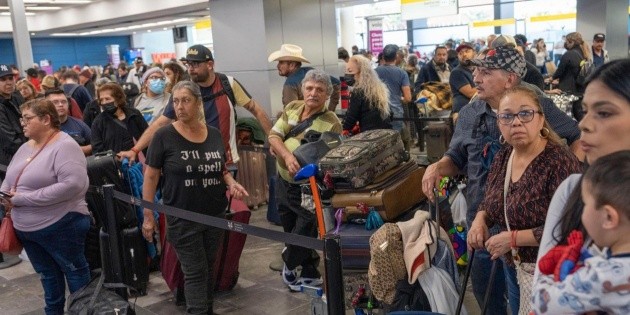  Profeco solicita a aerolíneas el número de pasajeros afectados por vuelos cancelados en Acapulco