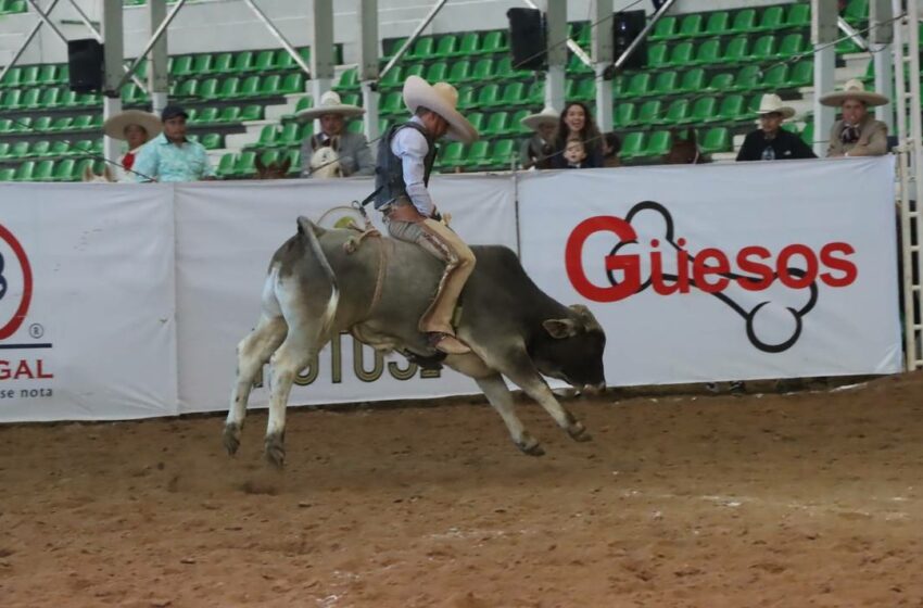  Palma Delgadita de Zacatecas saca cerrado triunfo en Nacional Charro – El Sol de San Luis