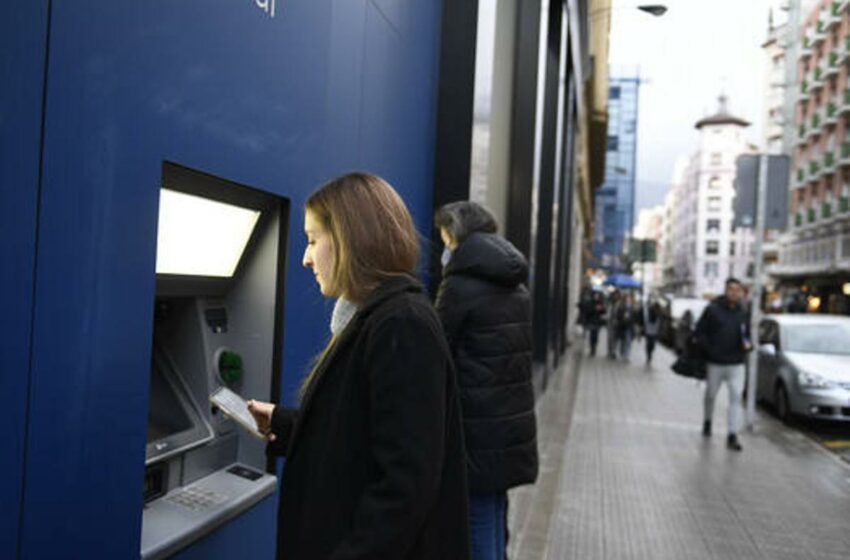  Una caída en el sistema de pagos digital de los bancos provoca problemas esta mañana