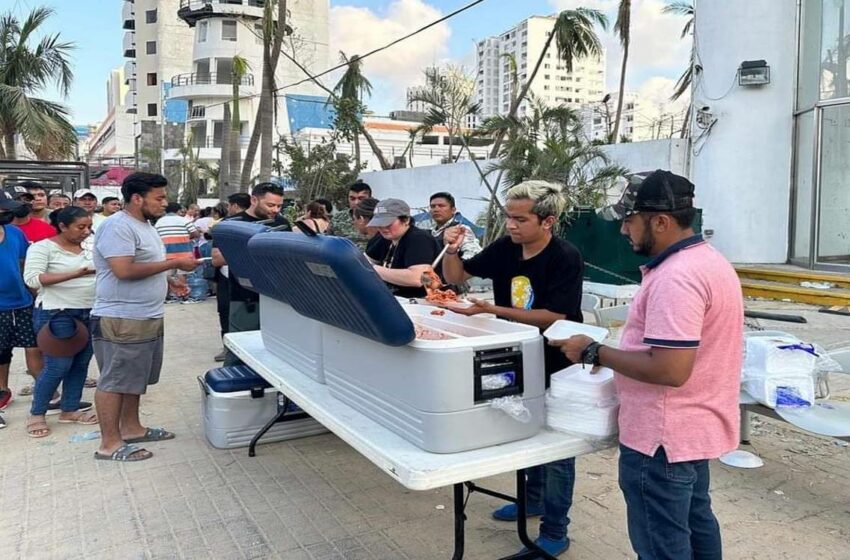  World Central Kitchen lleva alimentos calientes para personas damnificadas en Acapulco