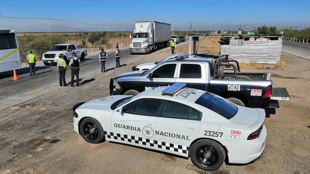  Paso de paisanos por Sonora obliga a reforzar operativos en las carreteras – Diario del Yaqui