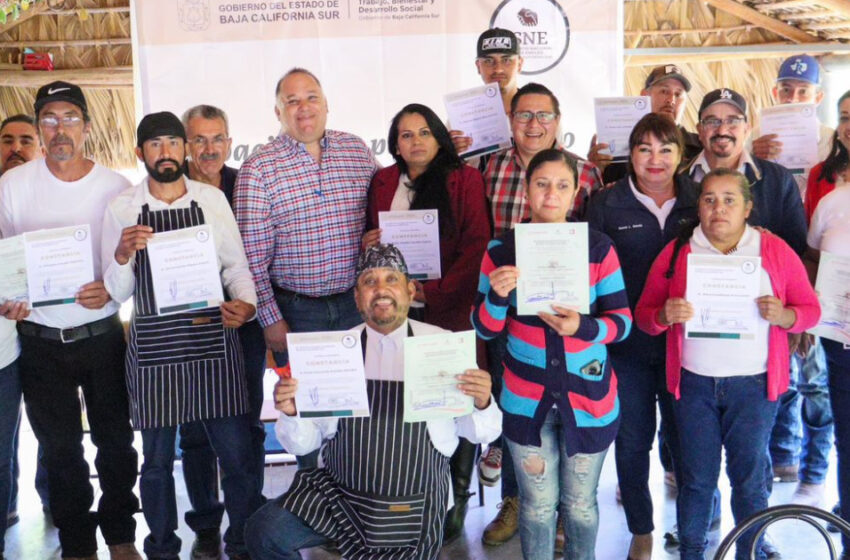  Reciben familias de Los Dolores cursos en preparación de alimentos – El Informante BCS