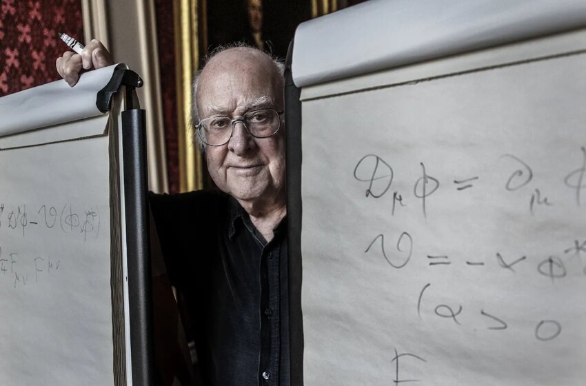  Muere a los 94 años Peter Higgs, el padre del bosón de Higgs
