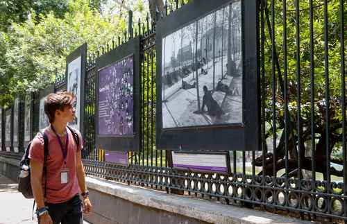  Muestra fotográfica evoca el exilio español en México