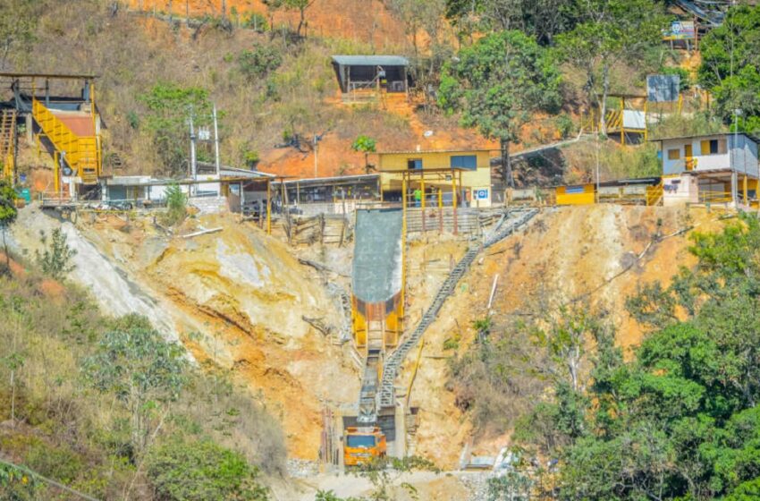  Detenidos 22 presuntos miembros de una banda de minería en Ecuador – El Carabobeño