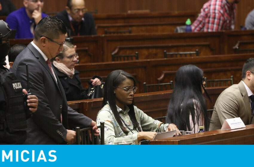  «No sirvo para la política», dice Diana Salazar tras denunciar «emboscada» del correísmo