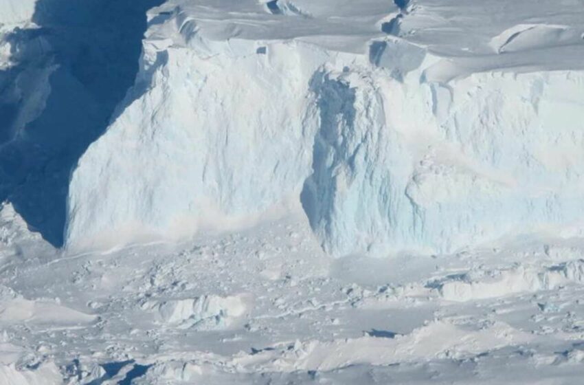  ¿Por qué preocupa a los científicos el derretimiento submarino del glaciar Thwaites en la Antártida?