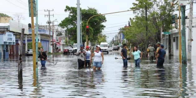  Lluvias intensas inundan Chetumal