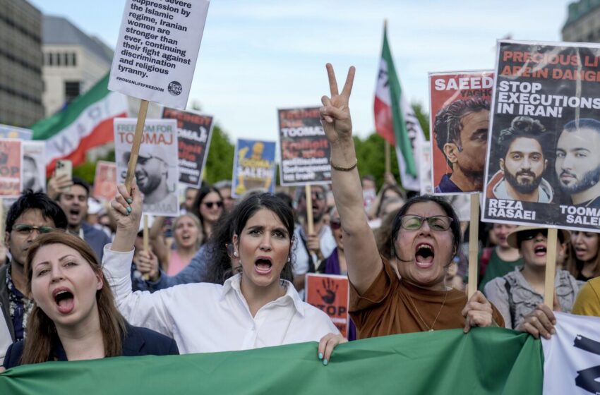  Irán anula condena a muerte de rapero famoso por sus letras sobre muerte de manifestante Mahsa Amini