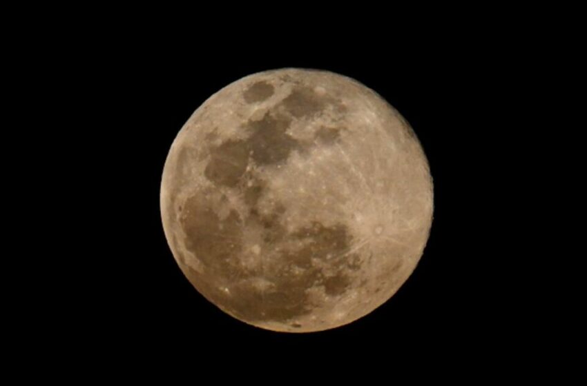  Lluvia de estrellas y luna llena de ciervo en los eventos astronómicos de julio