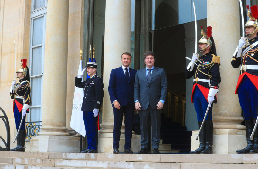  El presidente Javier Milei se reunió con su par de Francia, Emmanuel Macron