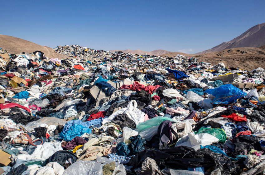  Un nuevo proceso de disolución de poliéster facilita el reciclaje de ropa