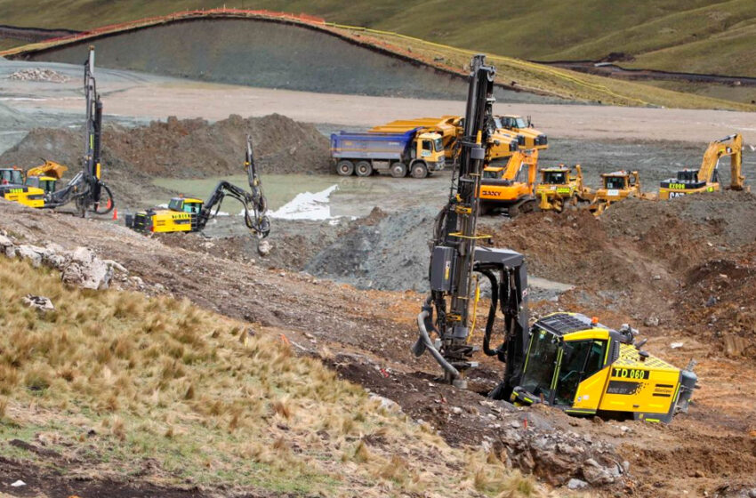  DETECTAN MINERÍA ILEGAL EN ZONA DE CONGA – RCR Peru