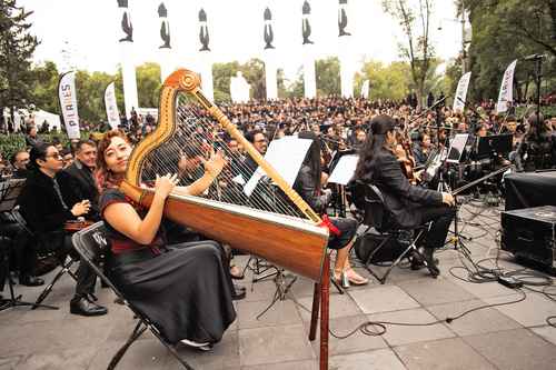  Gozoso concierto ofreció  la Orquesta Monumental Pilares en el Altar a la Patria