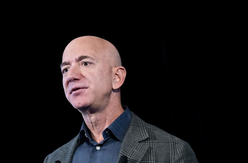  Hombres más ricos del mundo pierden 134 mil mdd tras caída de acciones: Jeff Bezos es el más afectado