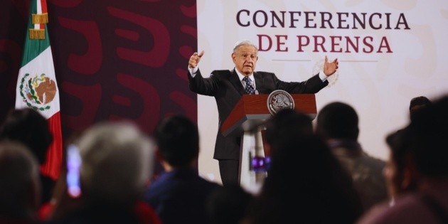  López Obrador opina sobre el periodismo en inauguración de Encuentro Continental en la mañanera