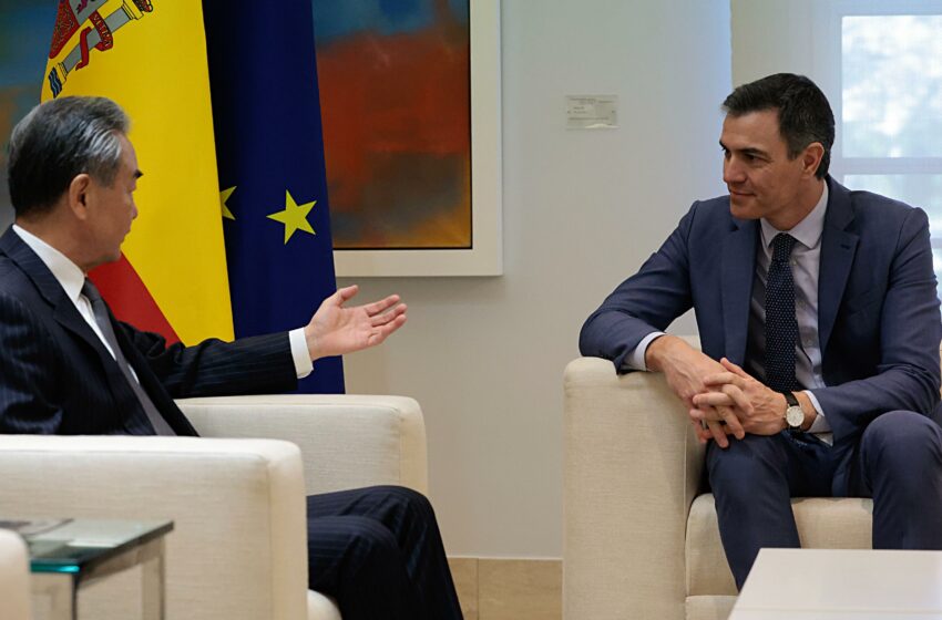  Pedro Sánchez continúa su gira internacional con un viaje a China, el segundo en dos años