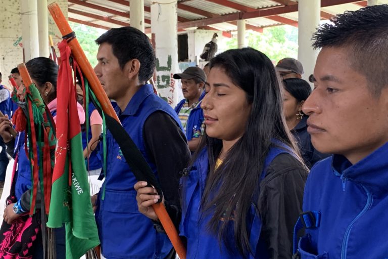 Guardia Indígena del Cauca. La Guardia Indígena del Cauca está conformada principalmente por indígenas Nasa. Foto: Front Line Defenders.