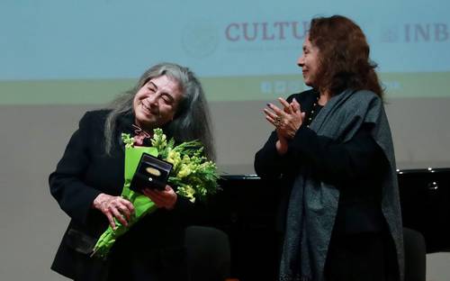  La pianista Guadalupe Parrondo recibe la Medalla Bellas Artes de Oro 2023