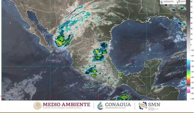  Ileana no toca tierra, pero sigue causando fuertes lluvias y vientos – Cronica