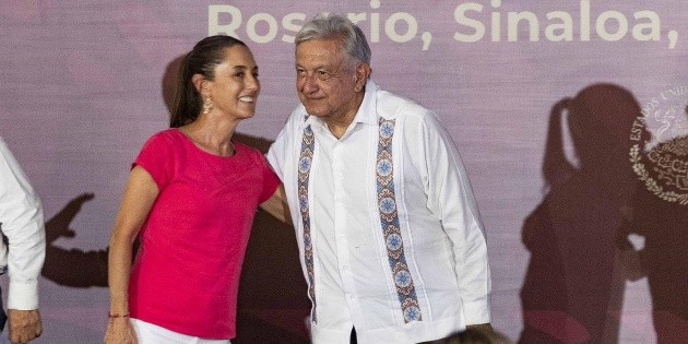  Compara Sheinbaum a López Obrador con Benito Juárez y Lázaro Cárdenas