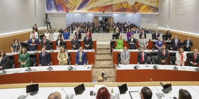  Por mayoría, Congreso de Sonora avala reforma judicial – La Jornada San Luis