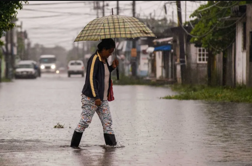  Prevalece Temporal de Lluvias Intensas a Torrenciales en Algunas Zonas de México