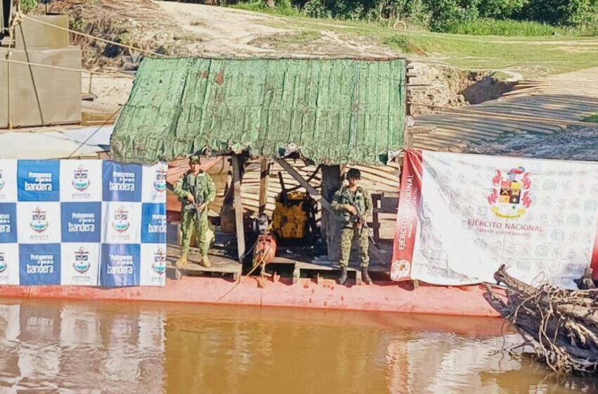  Armada propinó golpe a la minería ilegal en Guainía, fueron capturadas 7 personas y se …