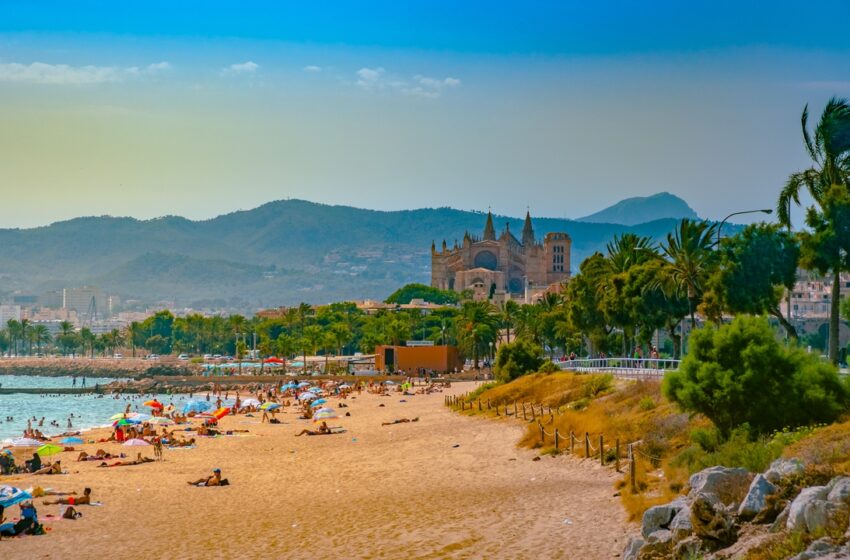  Las 10 mejores ciudades del mundo para visitar en 2025, según Lonely Planet, y una es española