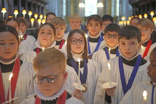  Por primera vez, tendrá niñas el  coro de la catedral de  St. Paul en Londres