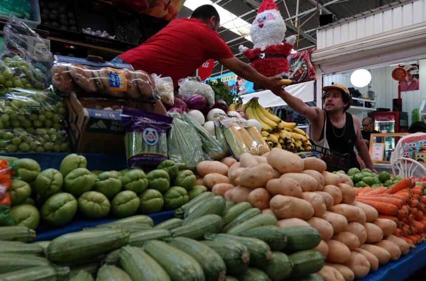  Galopan precios de alimentos; suben hasta 36.75%, en la primera quincena de enero