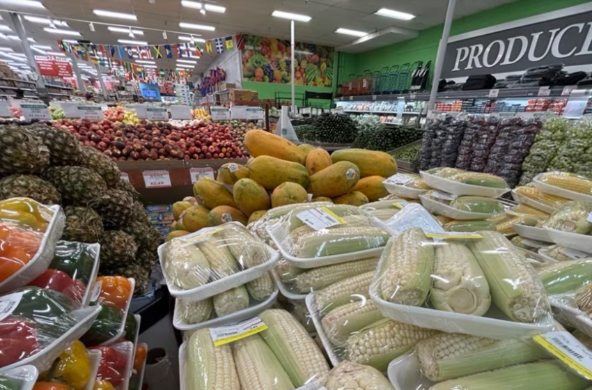  Precios de alimentos en EEUU subieron antes de aranceles de Trump a México y Canadá …