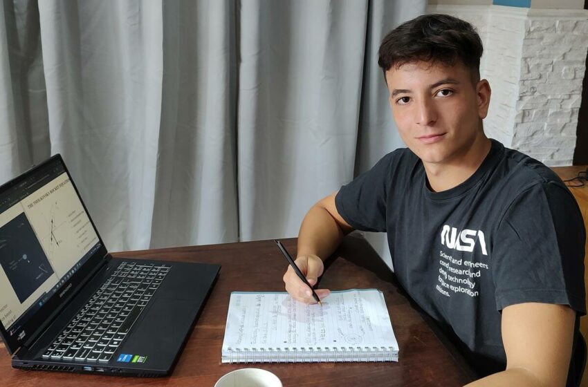  Es argentino, tiene 19 años y fue elegido por la NASA