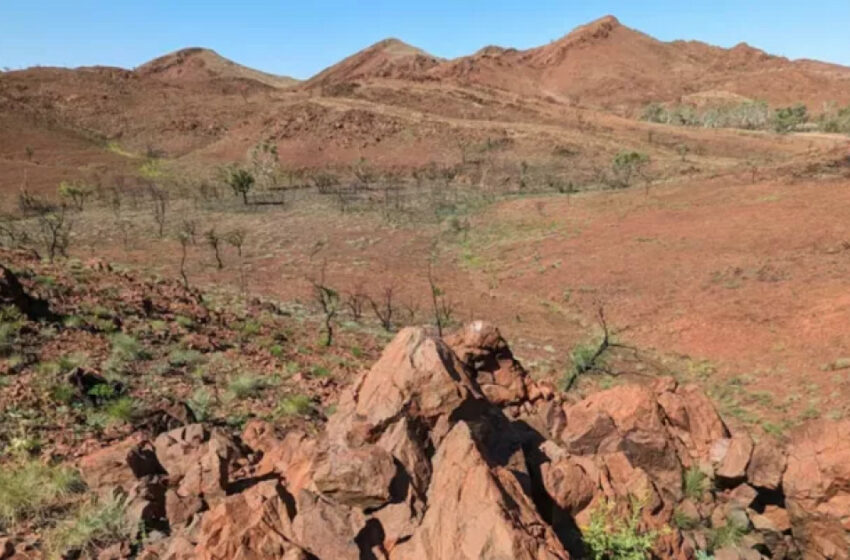  Científicos australianos descubren el cráter de meteorito más antiguo del mundo