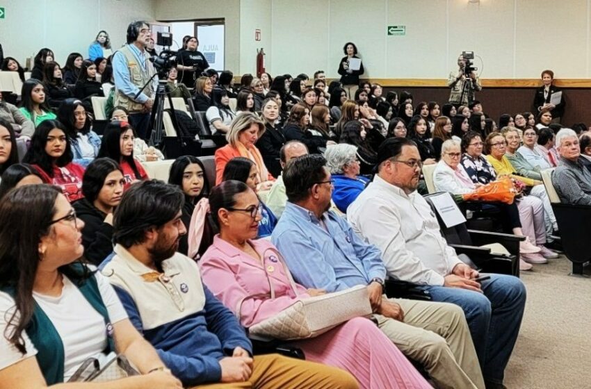  Promueve Gobierno de Sonora el liderazgo en alumnas de preparatoria y universidad