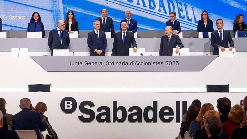  El mercado de «tres gigantes» tras la opa del BBVA al Sabadell