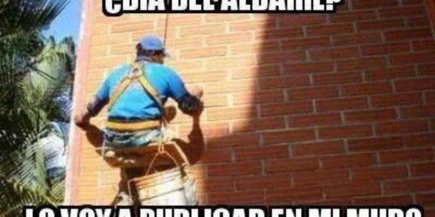 La mejor mezcla de memes para celebrar el Día del Albañil