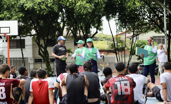 Promotores 'Mi Cali Bella' impulsan la cultura ciudadana para erradicar el arrojo …
