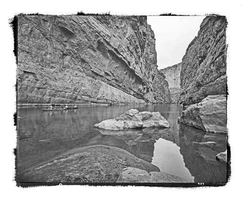 Recorridos revive procesos del viejo siglo fotográfico arrasado por la marea digital