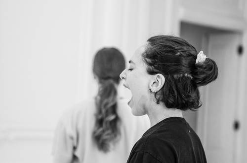 Performance se propone romper tabúes sobre la anorexia nerviosa