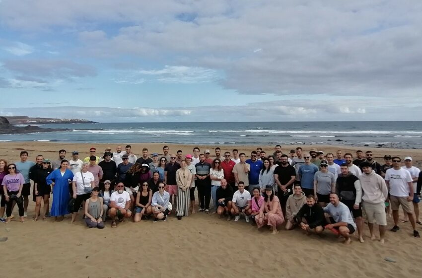 La playa de Bocabarranco acoge una jornada de limpieza y sensibilización ambiental …