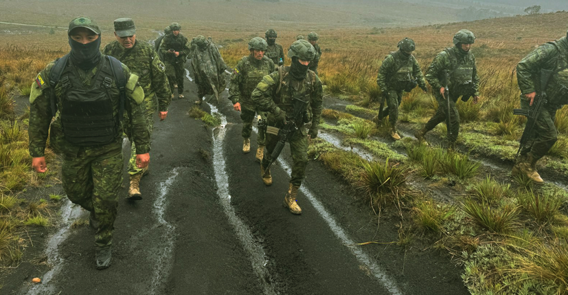 Militares hicieron un operativo contra minería ilegal en Nabón – Diario El Mercurio