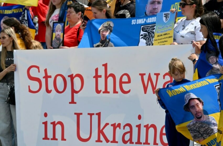 Ucrania anuncia haber recuperado otros 1.245 cadáveres en un acuerdo con Rusia