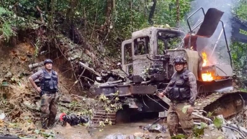 Duro revés a la minería ilegal: fuerzas del orden destruyen maquinaria por más de S