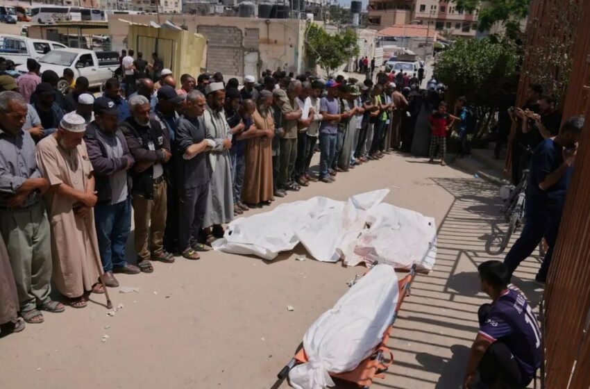 Morir de hambre o por bombardeos: gazatíes asesinados en ataque israelí cerca a centro de ayuda
